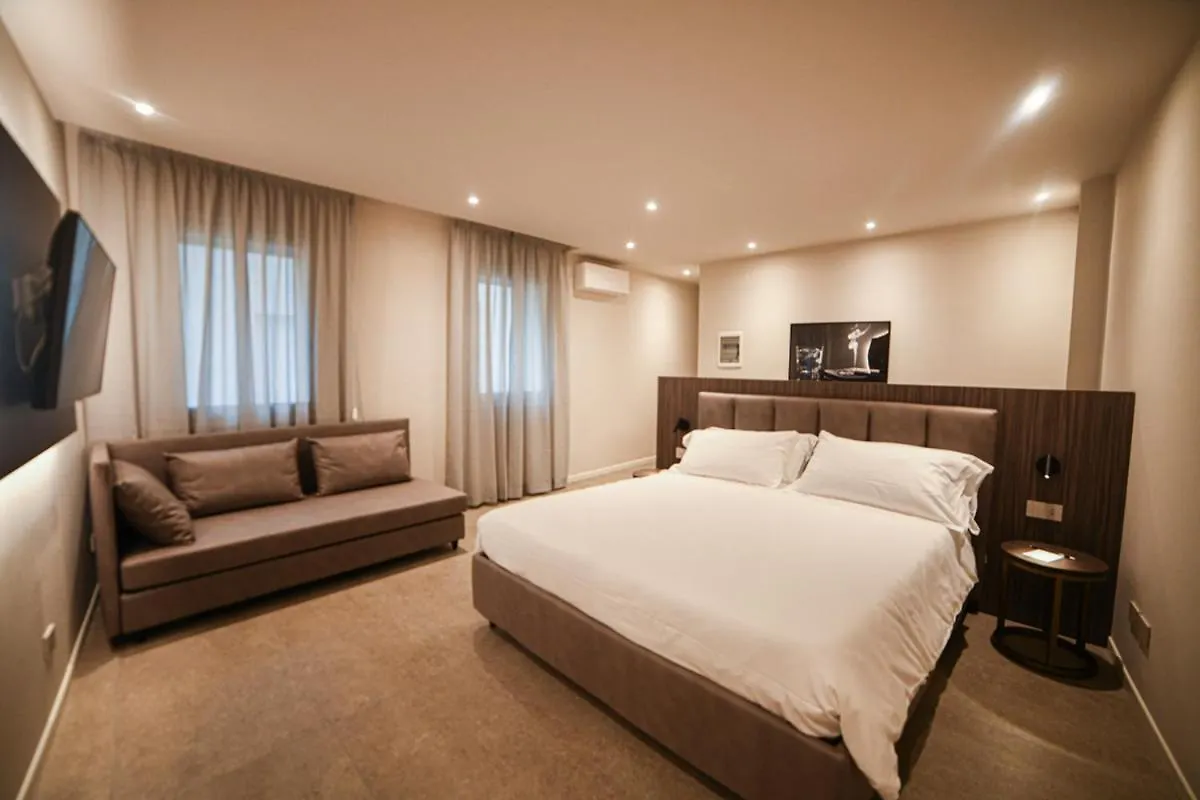 Modena Relax Luxury Rent Rooms 0*,