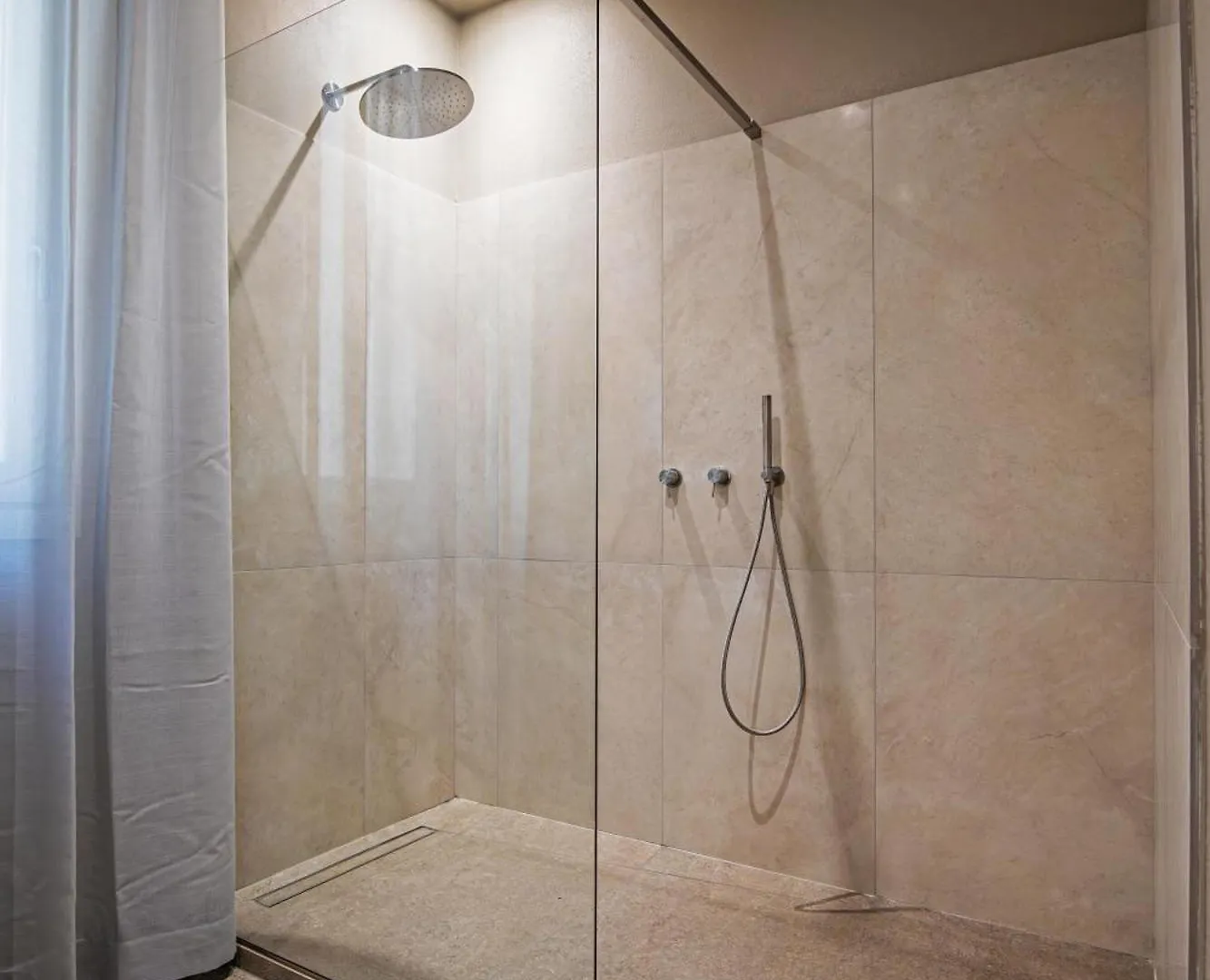 Guest house Modena Relax Luxury Rent Rooms Italy