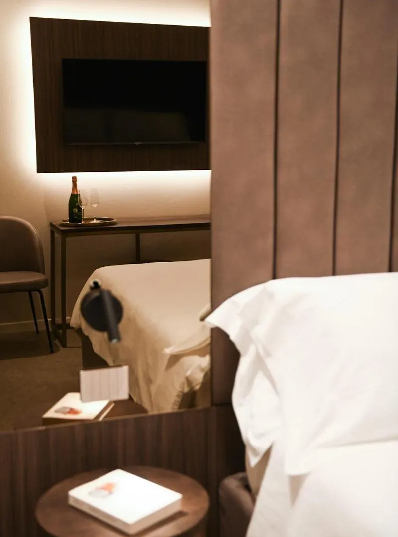 Modena Relax Luxury Rent Rooms Guest house