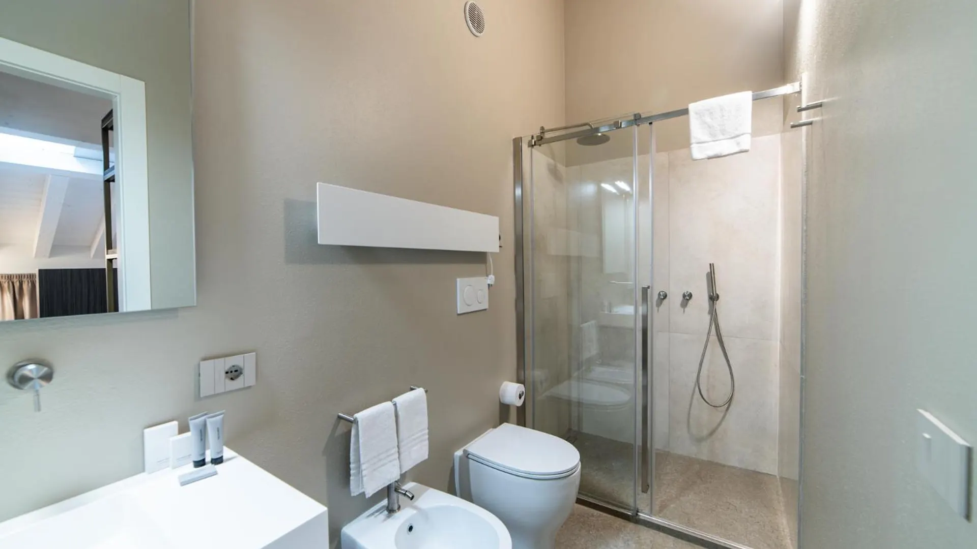 Modena Relax Luxury Rent Rooms
