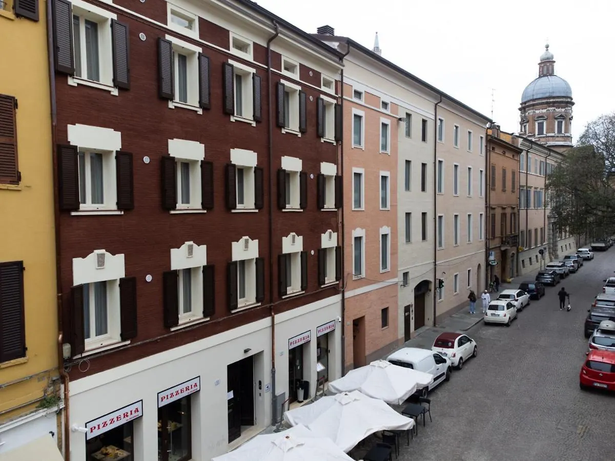 Modena Relax Luxury Rent Rooms Guest house